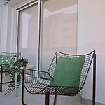 Life I Апартаменты