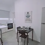 Life I Никосия