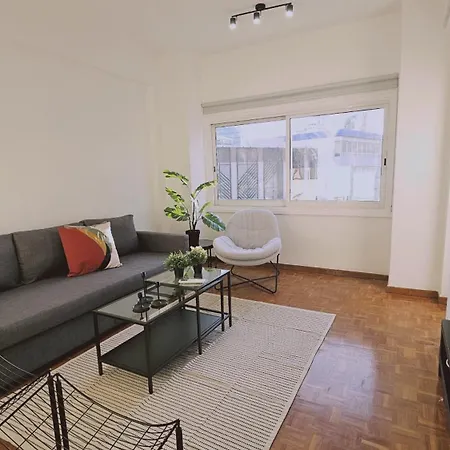 Life I Apartment *