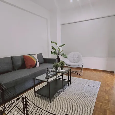 Life I Apartment *